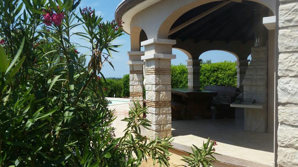 Villa Parenzo Porec Exterior photo